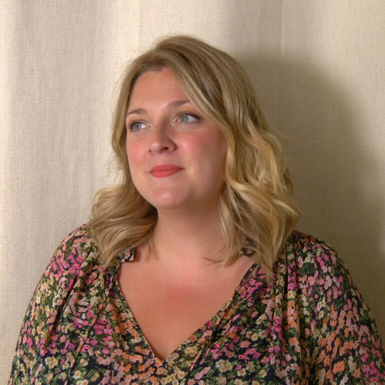 Mathilde Guyomard coiffure maquillage mariage évènement auray vannes morbihan